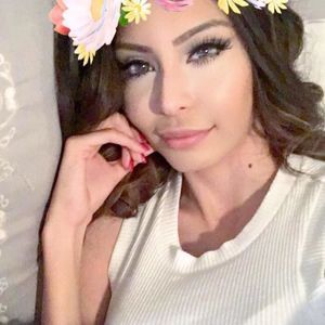 Meet your Posher, Veronica